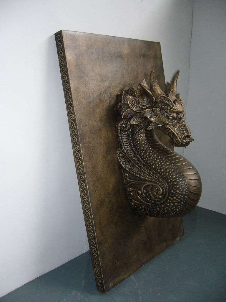 Draak met ingebouwde Fontein 160cm