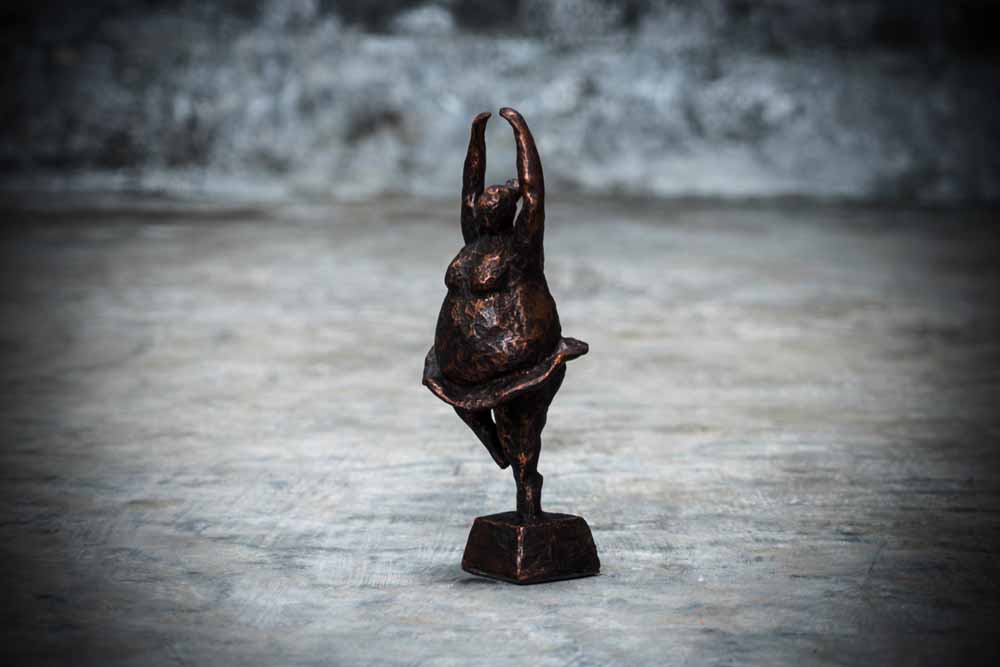 Mollige Dansende Ballerina 28cm