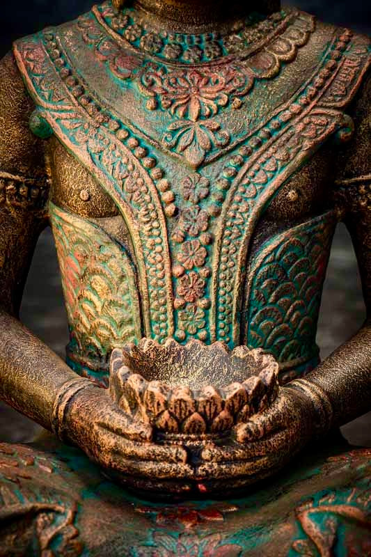 Mediterend zittende Boeddha 95cm