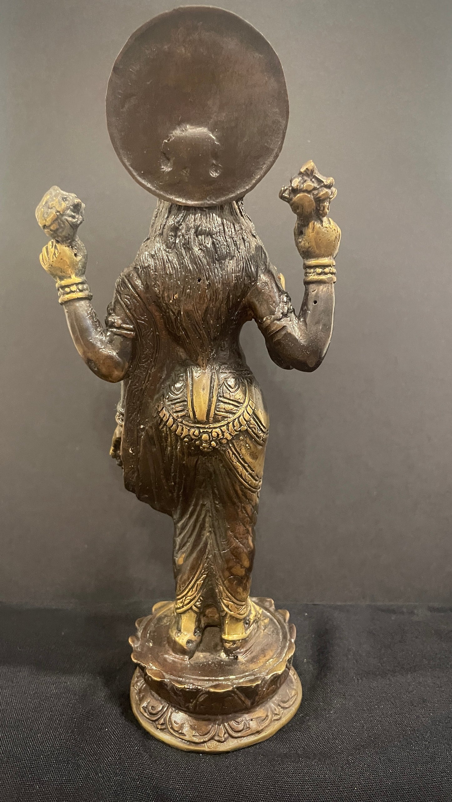 Shri Lakshmi 21cm