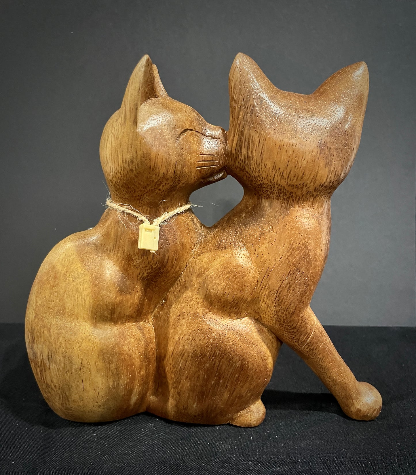 Kissing Cats 16cm