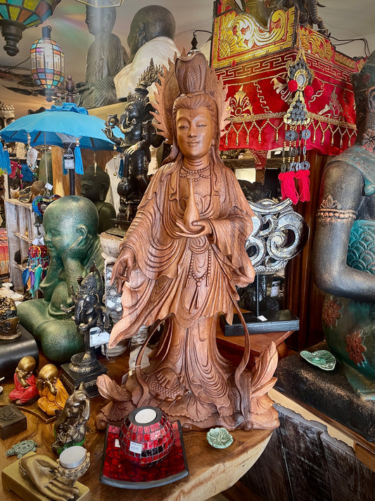 Quan Yin 83cm