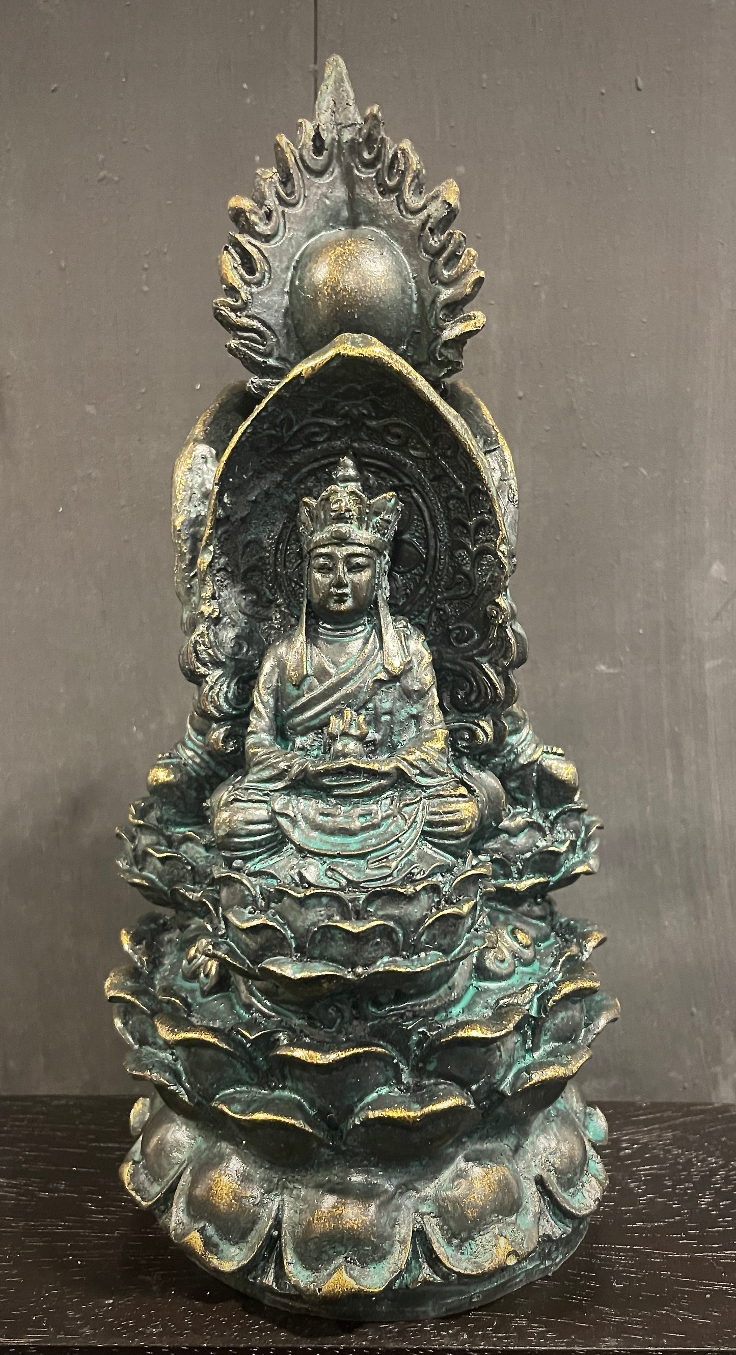 Uniek Trimurti van Boeddha, Quan Yin 24 cm