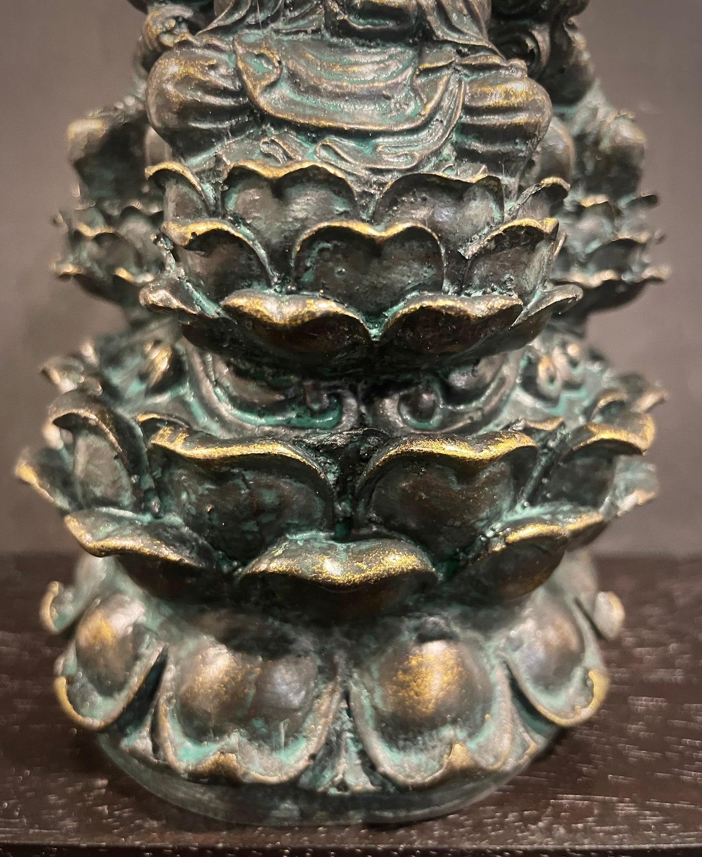 Uniek Trimurti van Boeddha, Quan Yin 24 cm