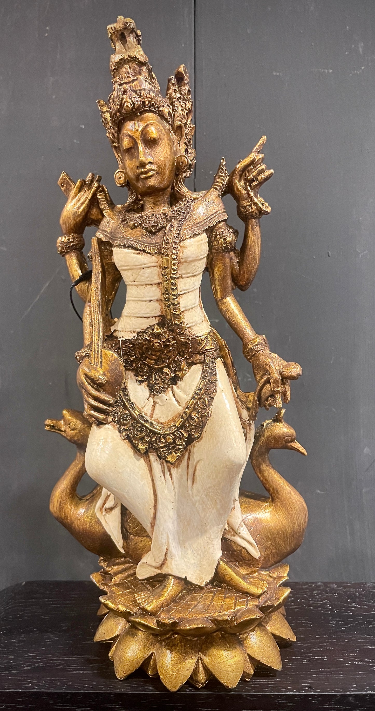 Saraswati 30 cm