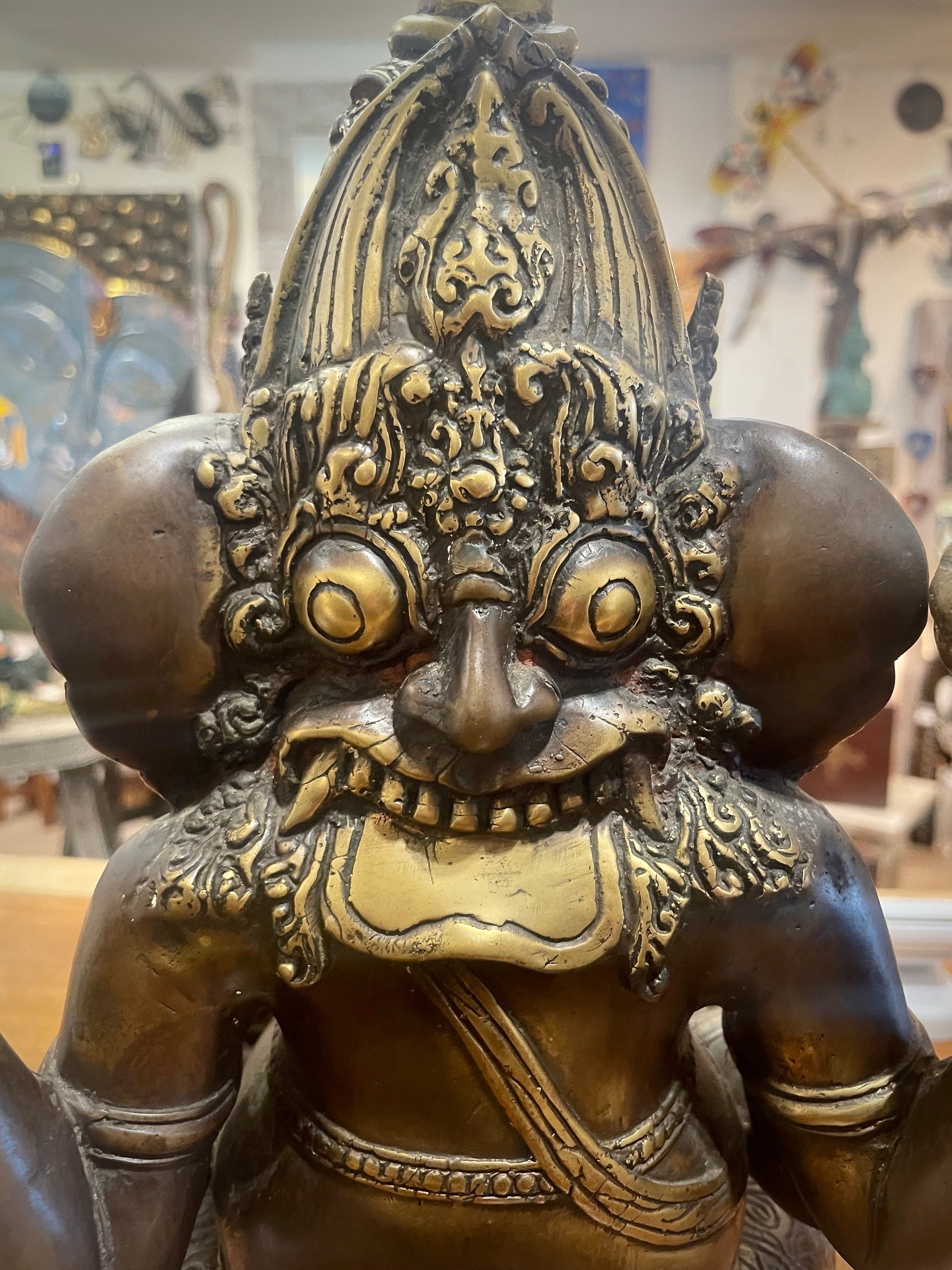 Zeer exclusief Lord Ganesha met Barong - Brons 39cm