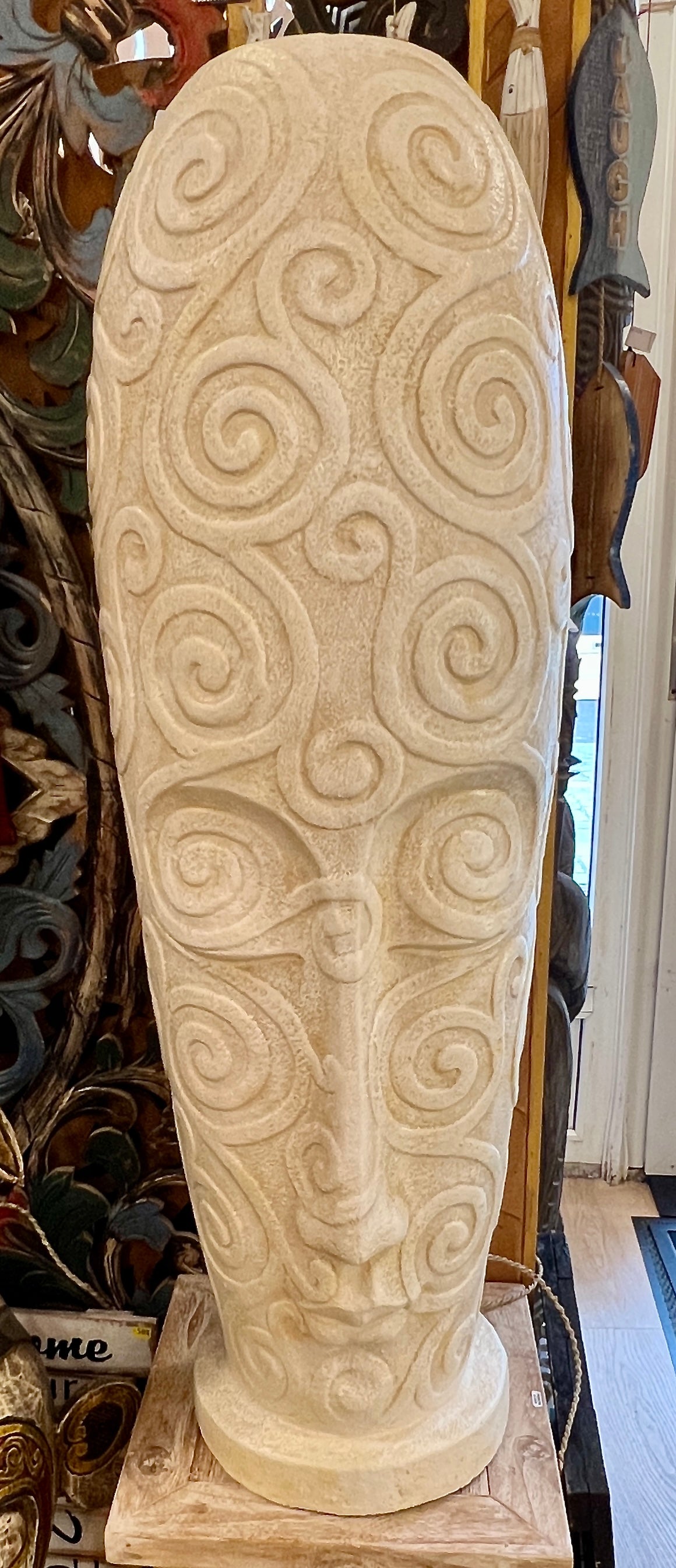 Vase Easter Island Head 100cm